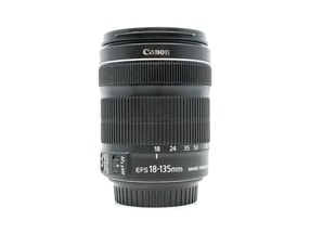 Canon EF-S 18-135mm f/3.5-5.6 IS STM