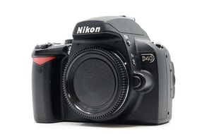 Nikon D40