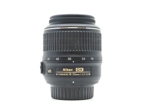 Nikon AF-S DX Nikkor 18-55mm f/3.5-5.6G VR