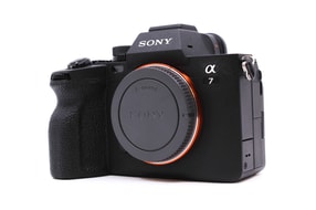 Sony Alpha A7 IV