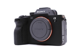 Sony Alpha A7 IV