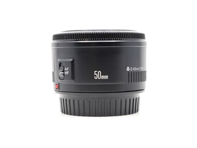 Canon EF 50mm f/1.8 II