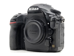 Nikon D850