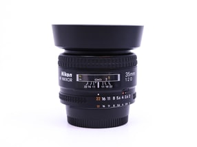 Nikon AF Nikkor 35mm f/2D