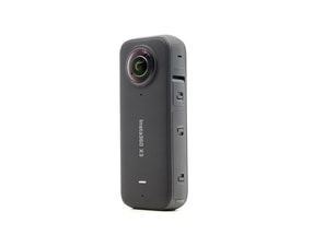 Insta360 X3
