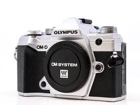 Olympus OM-D E-M5 Mark III