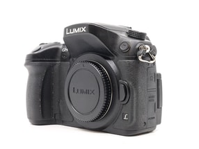Panasonic Lumix DMC-GH4