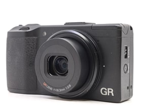 Ricoh GR