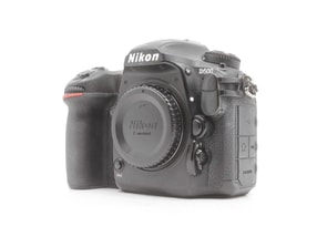Nikon D500