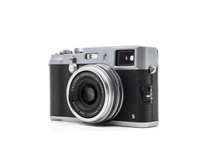 Fujifilm X100s