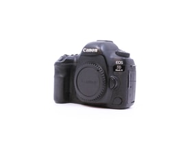 Canon EOS 5D Mark IV