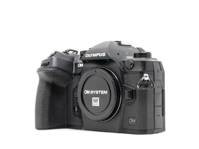 OM SYSTEM OM-1