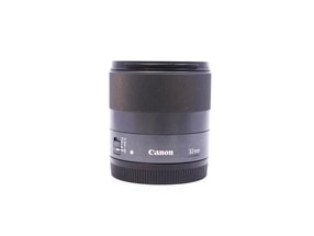 Canon EF-M 32mm F/1.4 STM