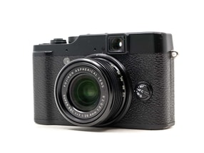 Fujifilm X10