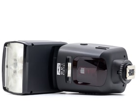 Metz 64 AF-1 - Micro 4/3 Kompatibel