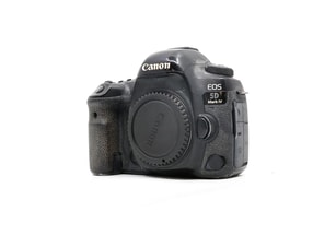 Canon EOS 5D Mark IV