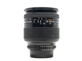 Nikon AF Nikkor 28-200mm f/3.5-5.6D