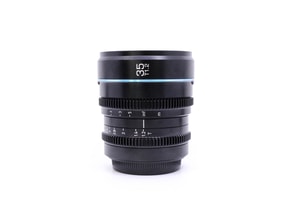 Sirui 35mm T1.2 Nightwalker - Canon RF Fit