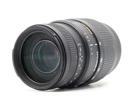 Sigma 70-300mm f/4-5.6 DG Macro - Canon EF Fit