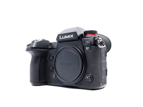Panasonic Lumix DC-S1