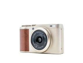 Fujifilm XF10