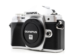 Olympus OM-D E-M10 Mark III