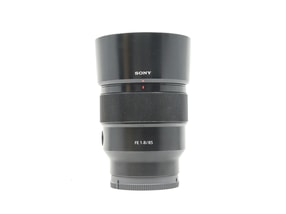 Sony FE 85mm f/1.8