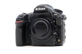 Nikon D850