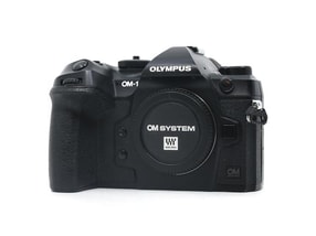 OM SYSTEM OM-1