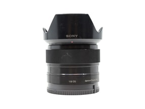 Sony E 35mm f/1.8 OSS