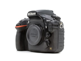 Nikon D810