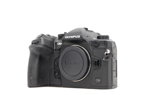 OM SYSTEM OM-1