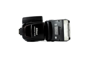 Nikon SB-910 Speedlight