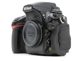 Nikon D700
