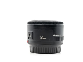Canon EF 50mm f/1.8 II
