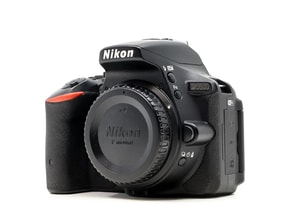 Nikon D5500