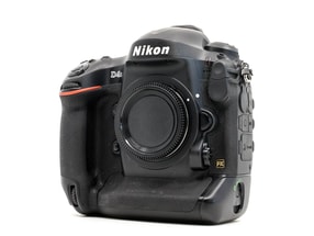 Nikon D4s