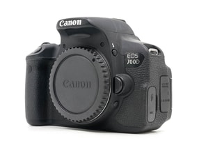Canon EOS 700D