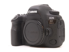 Canon EOS 6D Mark II