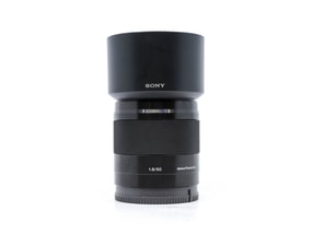 Sony E 50mm f/1.8 OSS