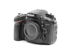 Nikon D7200