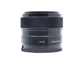 Sony E 35mm f/1.8 OSS