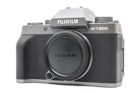 Fujifilm X-T200