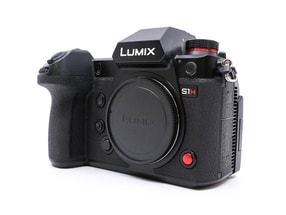 Panasonic Lumix DC-S1H