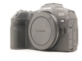 Canon EOS R8