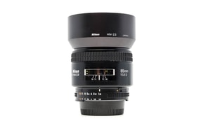 Nikon AF Nikkor 85mm f/1.8D