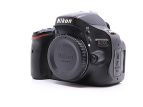 Nikon D5100