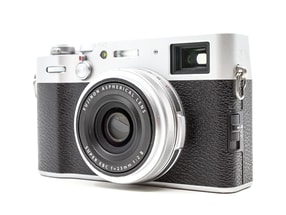 Fujifilm X100V