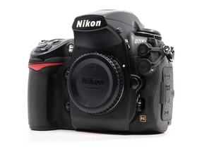 Nikon D700