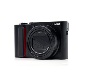 Panasonic Lumix DC-TZ200
